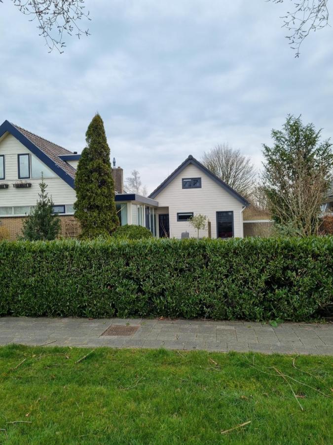 Logement De Garage Sneek Esterno foto